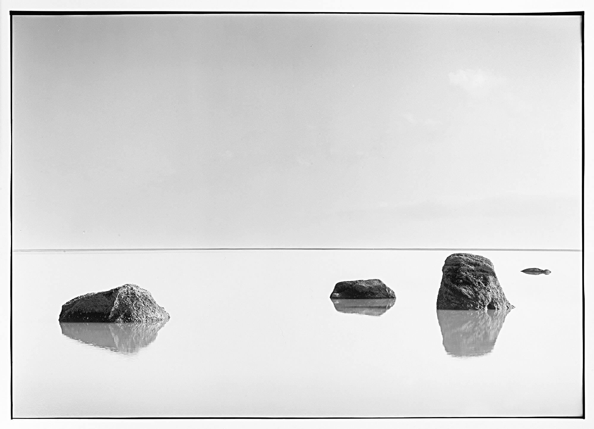 Barytprint Landschaftsfotografie Island Foto Island Steine Schwarz Weiß Fotografie