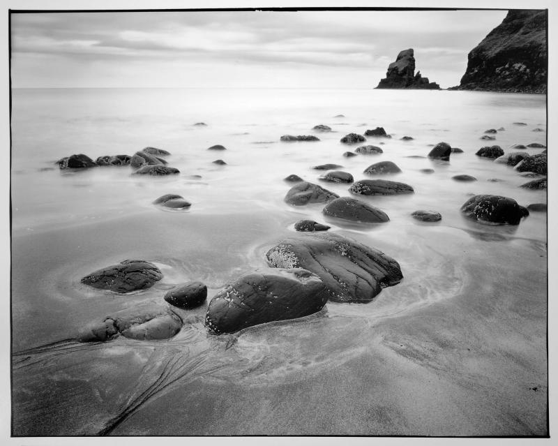 Barytprint, Silvergaelatine Black & white, selenium toning, Talisker Bay Scottland